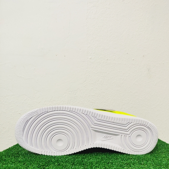 Nike Air Force 1 Utility Low Top Green Volt Shoes - Picture 7 of 8